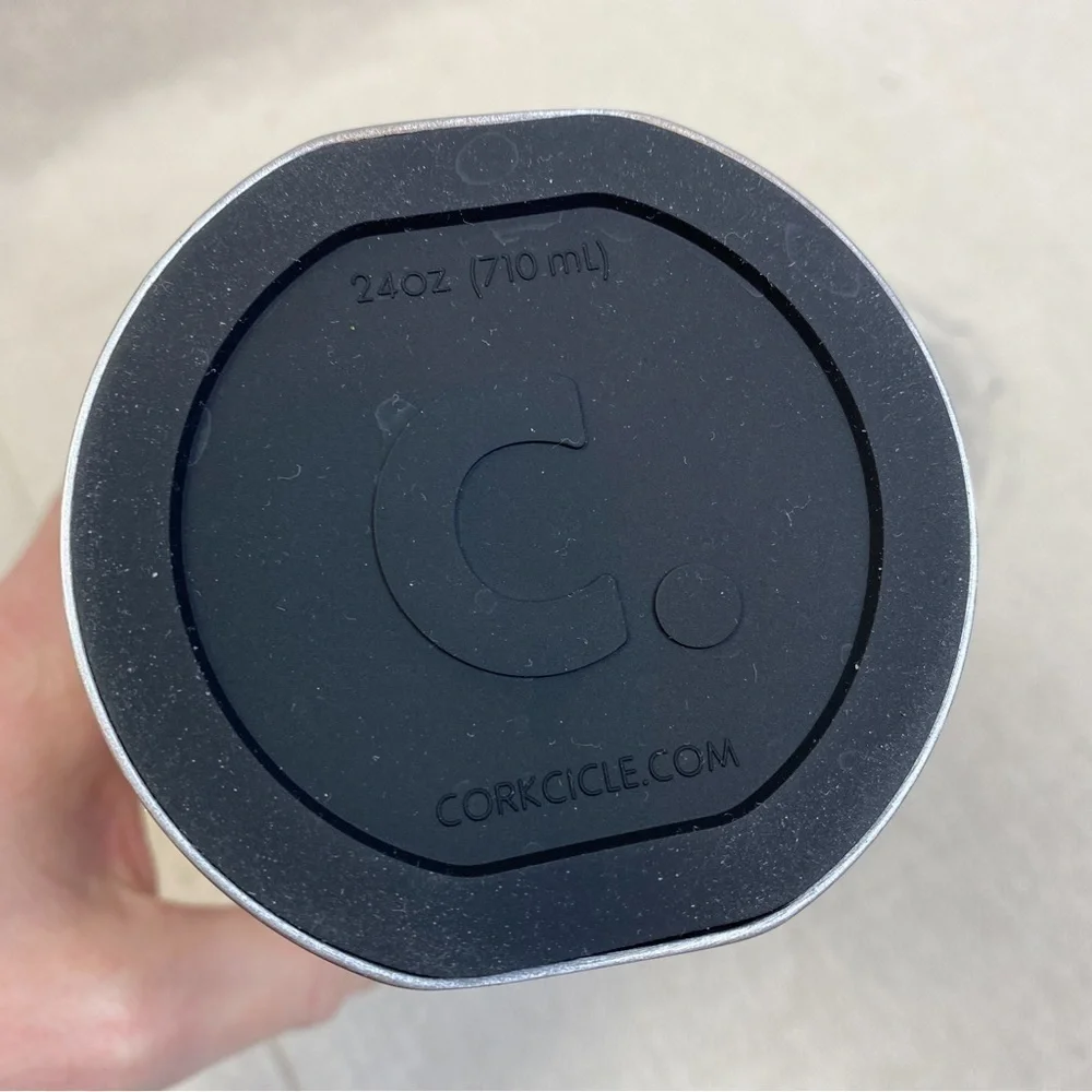 Corkcicle 24oz cup
